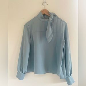 Wilfred Aritzia Trapeze Blouse - blue XS. Excellent used condition.